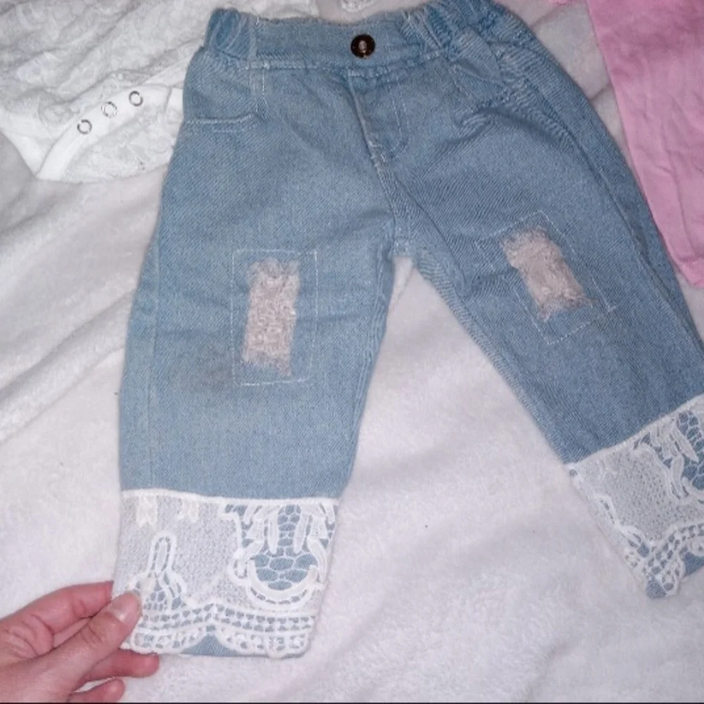 Baby Girl 9-12 Months Crochet Lace Outfit With Lace Skirt Leggings EUC Beautiful
